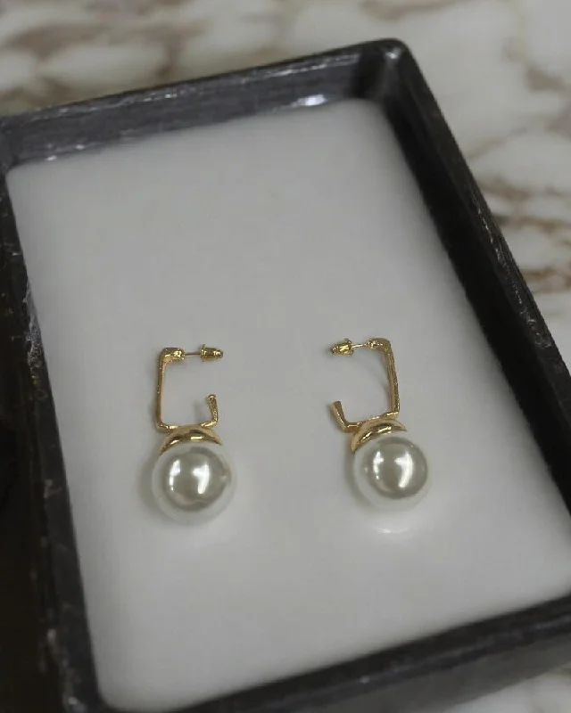 Pearl Earrings